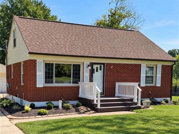 1652 Ridgeway Drive, Springfield, OH 45506