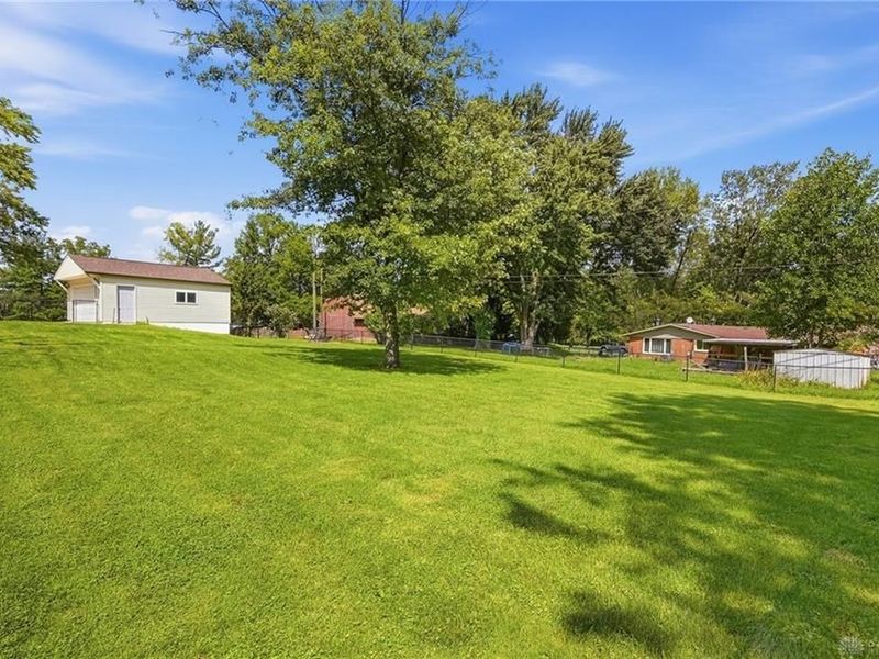 1652 Ridgeway Drive, Springfield, OH 45506 Photo 29
