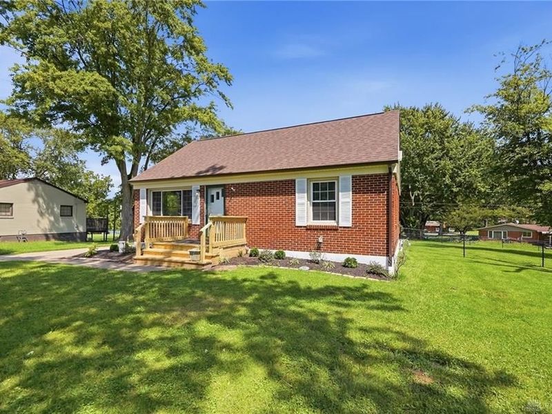 1652 Ridgeway Drive, Springfield, OH 45506 Photo 4