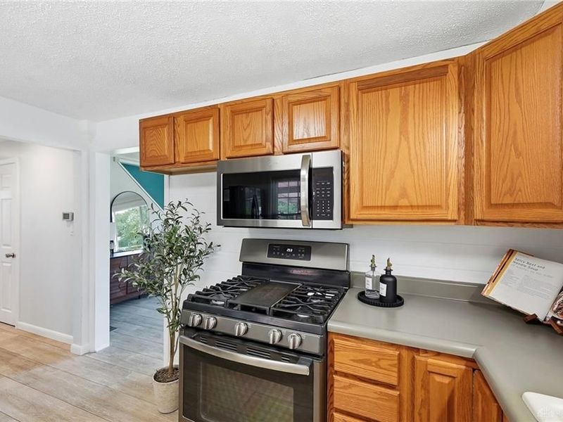 1652 Ridgeway Drive, Springfield, OH 45506 Photo 9