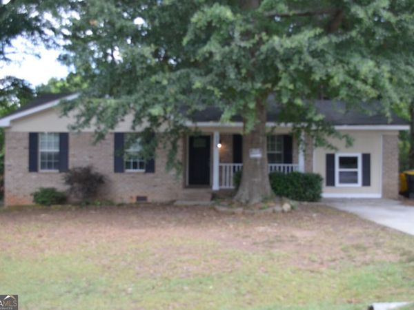 238 Freeman Avenue, Forsyth, GA 31029