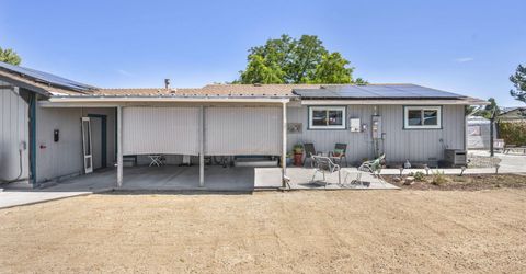 345 E Gault Way, Sparks, NV 89431 Photo