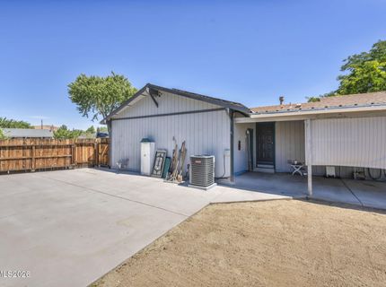 345 E Gault Way, Sparks, NV 89431 Photo