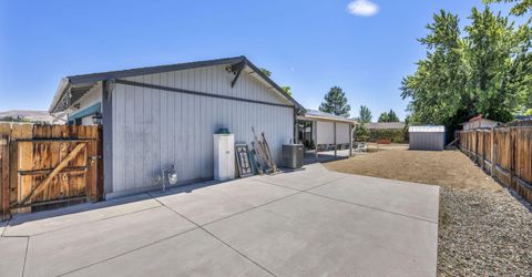 345 E Gault Way, Sparks, NV 89431 Photo