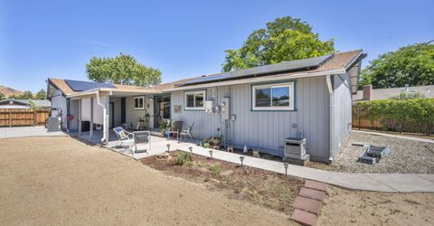 345 E Gault Way, Sparks, NV 89431 Photo