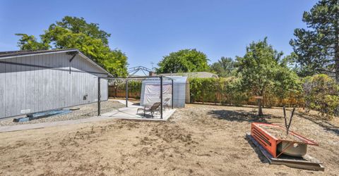 345 E Gault Way, Sparks, NV 89431 Photo
