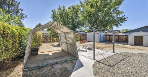 345 E Gault Way, Sparks, NV 89431 Photo