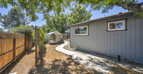 345 E Gault Way, Sparks, NV 89431 Photo