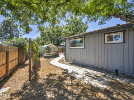 345 E Gault Way, Sparks, NV 89431 Photo
