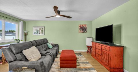 345 E Gault Way, Sparks, NV 89431 Photo