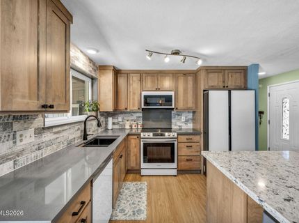345 E Gault Way, Sparks, NV 89431 Photo