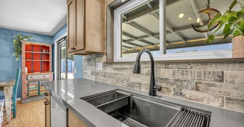 345 E Gault Way, Sparks, NV 89431 Photo