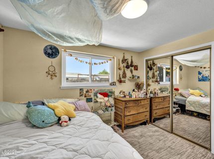 345 E Gault Way, Sparks, NV 89431 Photo
