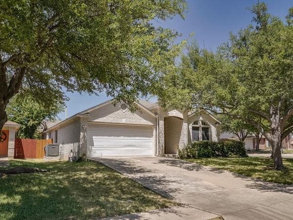 900 Fenway Park CT, Round Rock, TX 78665