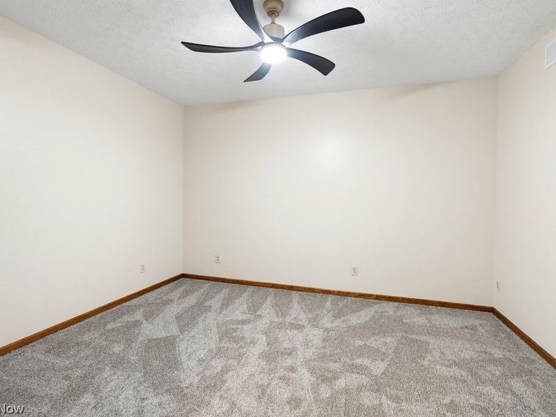 1177 Portage Trail , Cuyahoga Falls, OH 44223 Photo 32