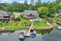405 Little Key Court photo 4