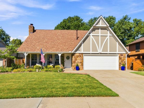 1504 S Nyssa Avenue, Broken Arrow, OK 74012