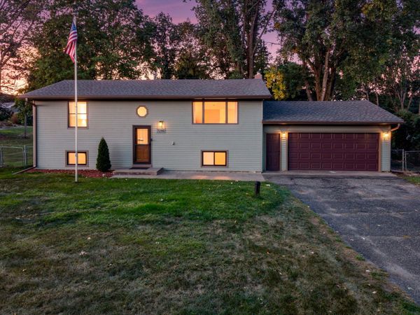 7260 152nd Avenue NW, Ramsey, MN 55303