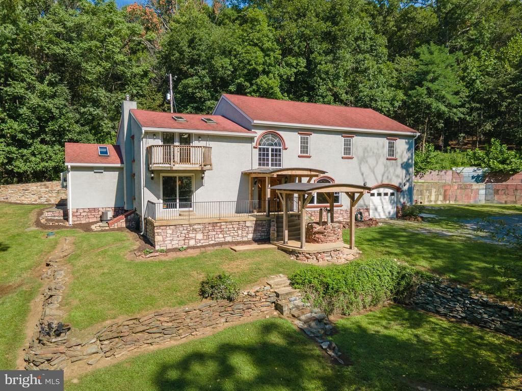 2806 HARPERS FERRY ROAD, SHARPSBURG, MD 21782