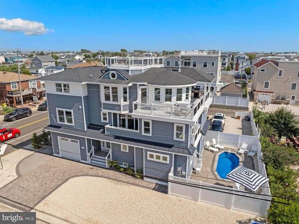 51 N 21ST STREET, SURF CITY, NJ 08008