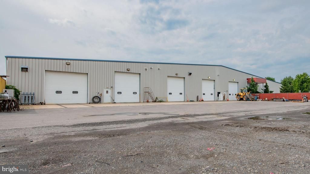 81 FITNESS DRIVE, MUNCY, PA 17756