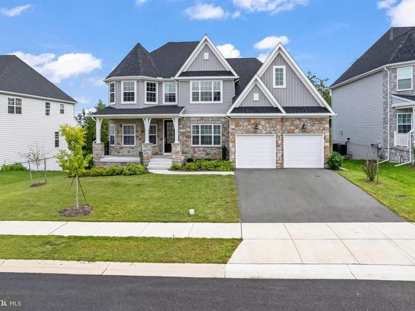2754 HILLFIELD DRIVE , FREDERICK, MD 21702