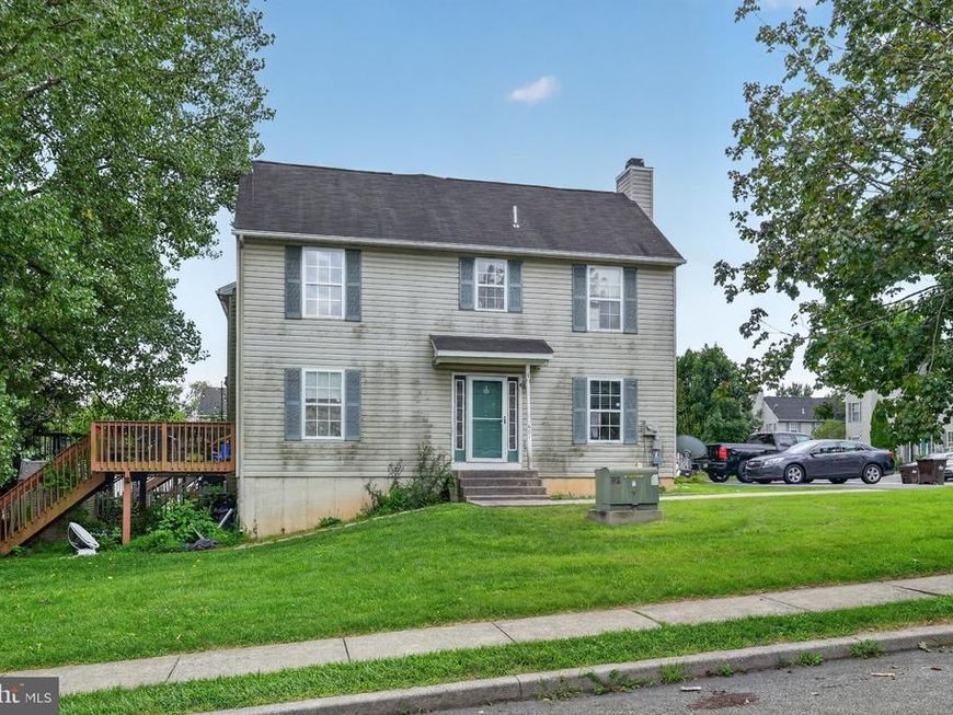 601 Abbe Court, Freemansburg, PA 18017 Main Photo