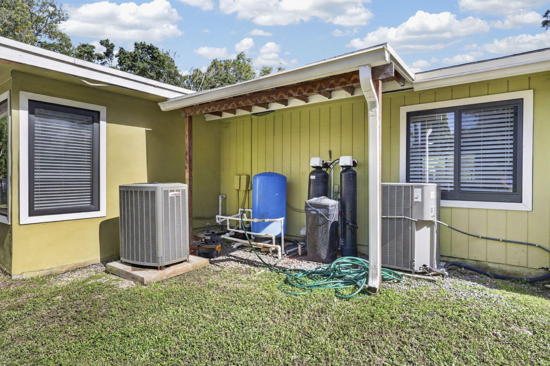 13045 Orange Grove Boulevard, The Acreage, FL 33411 Photo