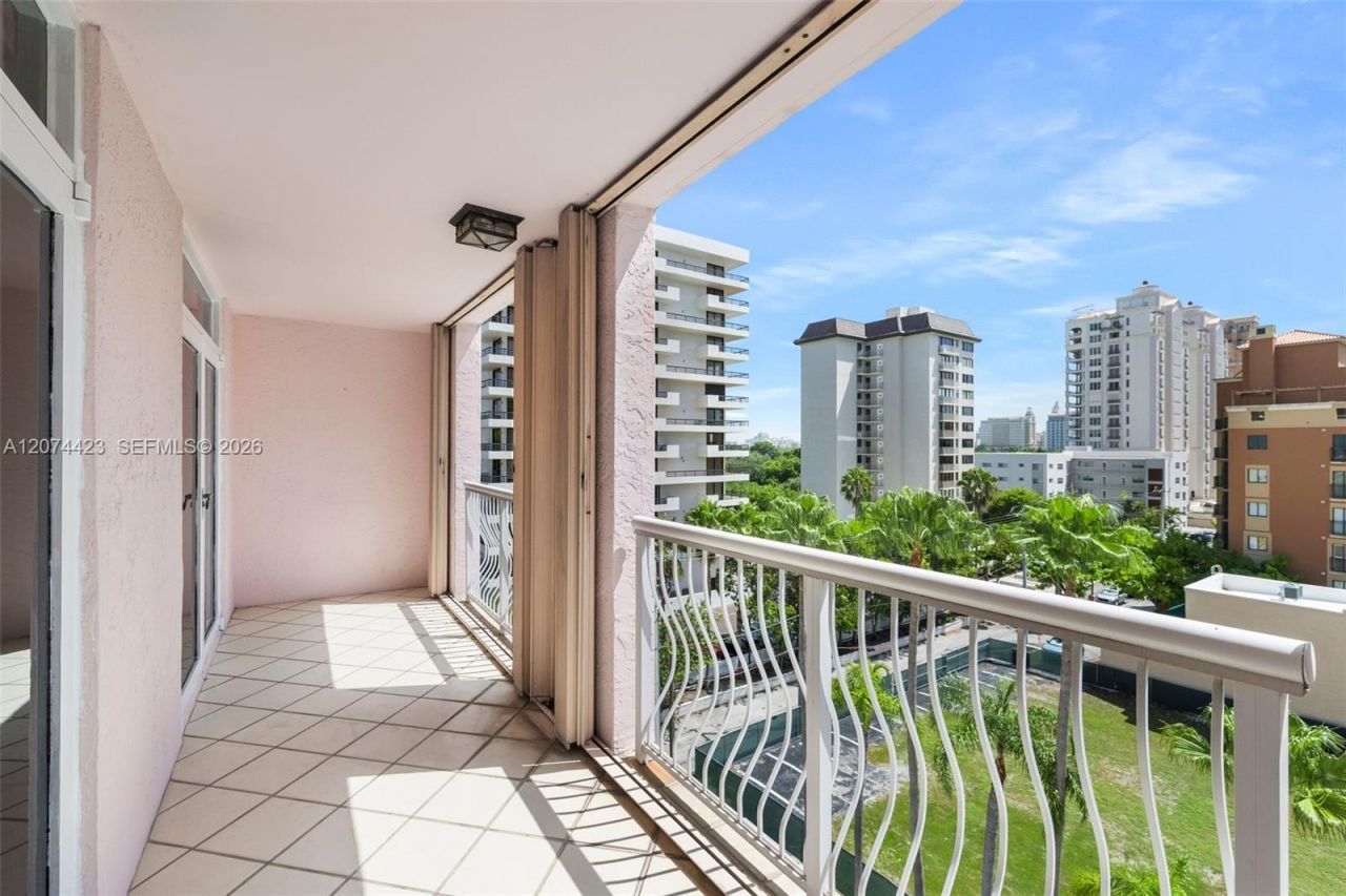 721 Biltmore Way , Unit 601, Coral Gables, FL 33134 Photo