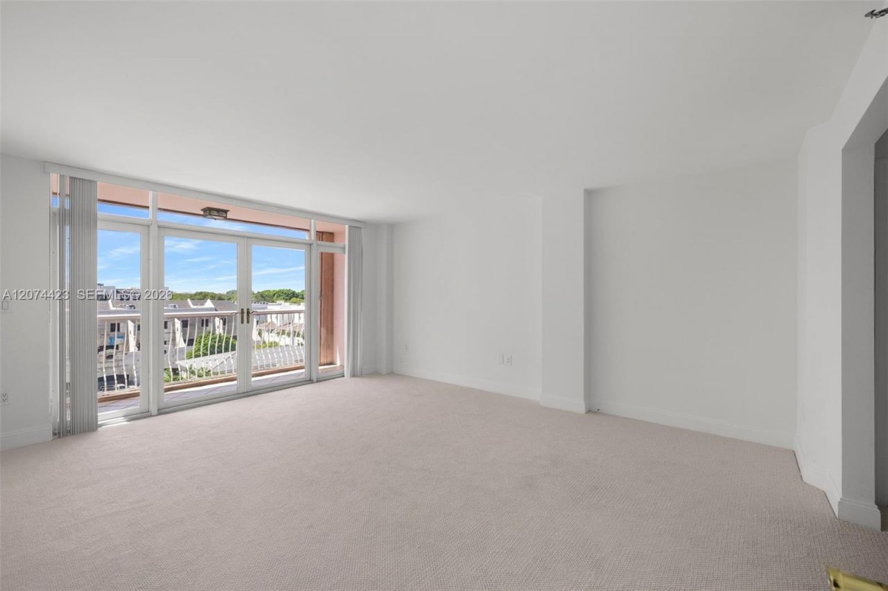 721 Biltmore Way , Unit 601, Coral Gables, FL 33134 Photo