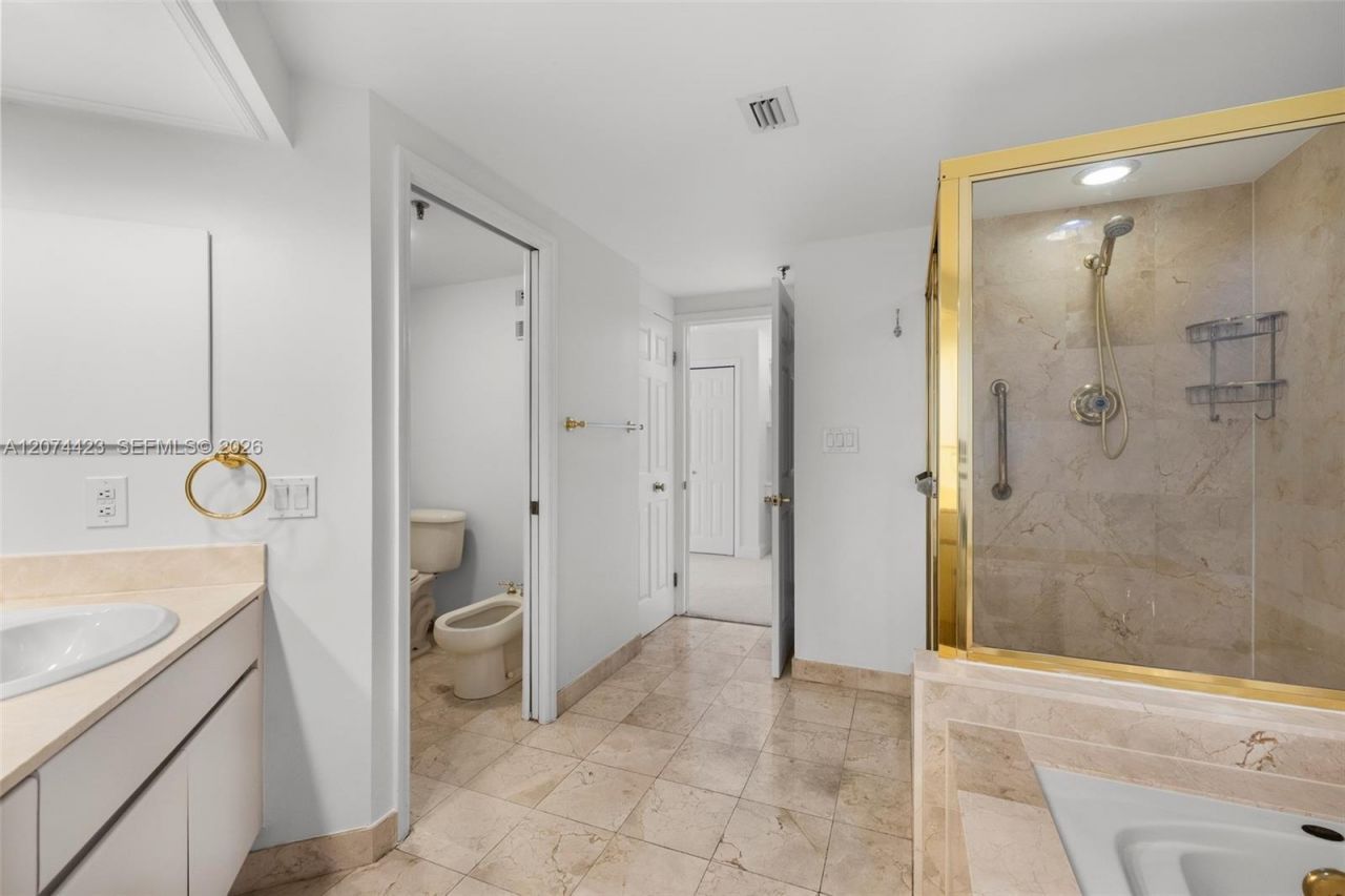 721 Biltmore Way , Unit 601, Coral Gables, FL 33134 Photo