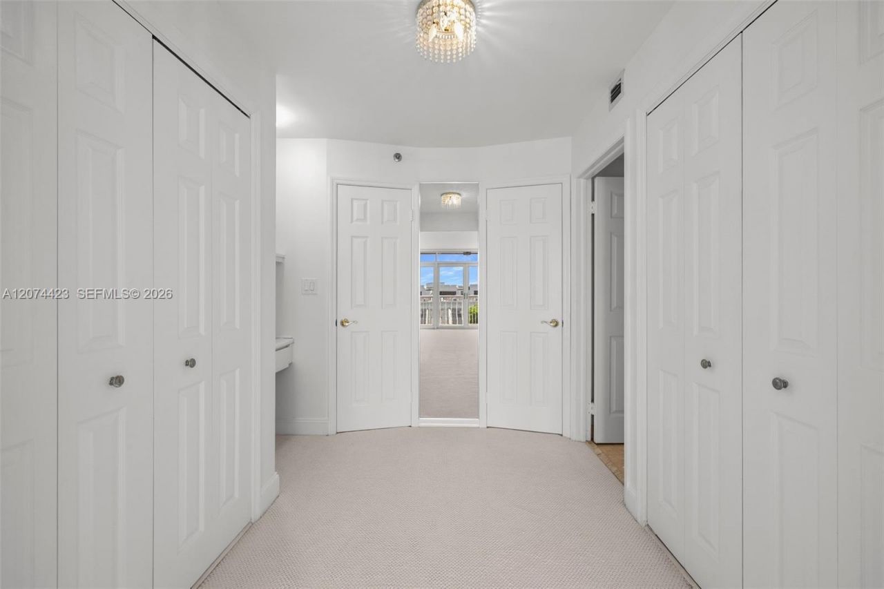 721 Biltmore Way , Unit 601, Coral Gables, FL 33134 Photo