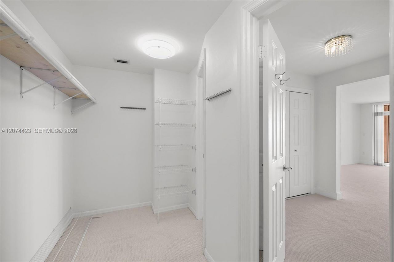 721 Biltmore Way , Unit 601, Coral Gables, FL 33134 Photo
