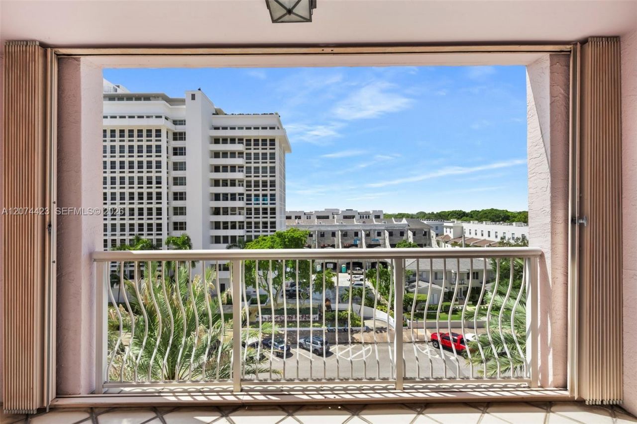 721 Biltmore Way , Unit 601, Coral Gables, FL 33134 Photo