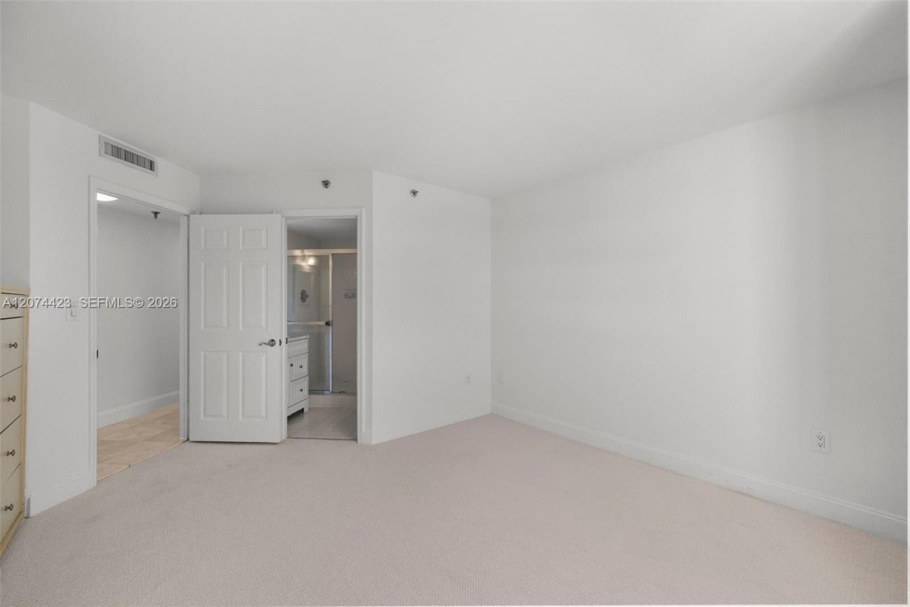 721 Biltmore Way , Unit 601, Coral Gables, FL 33134 Photo