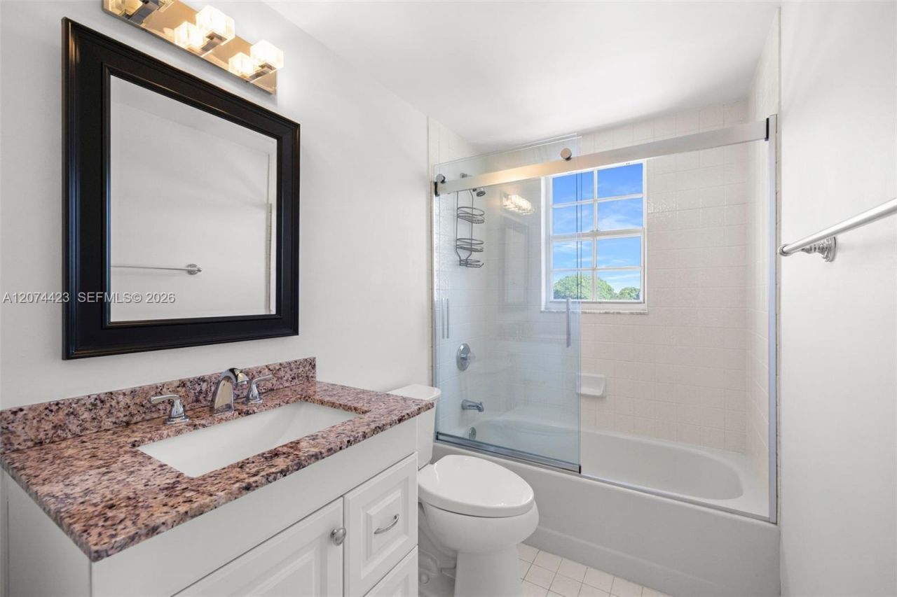 721 Biltmore Way , Unit 601, Coral Gables, FL 33134 Photo