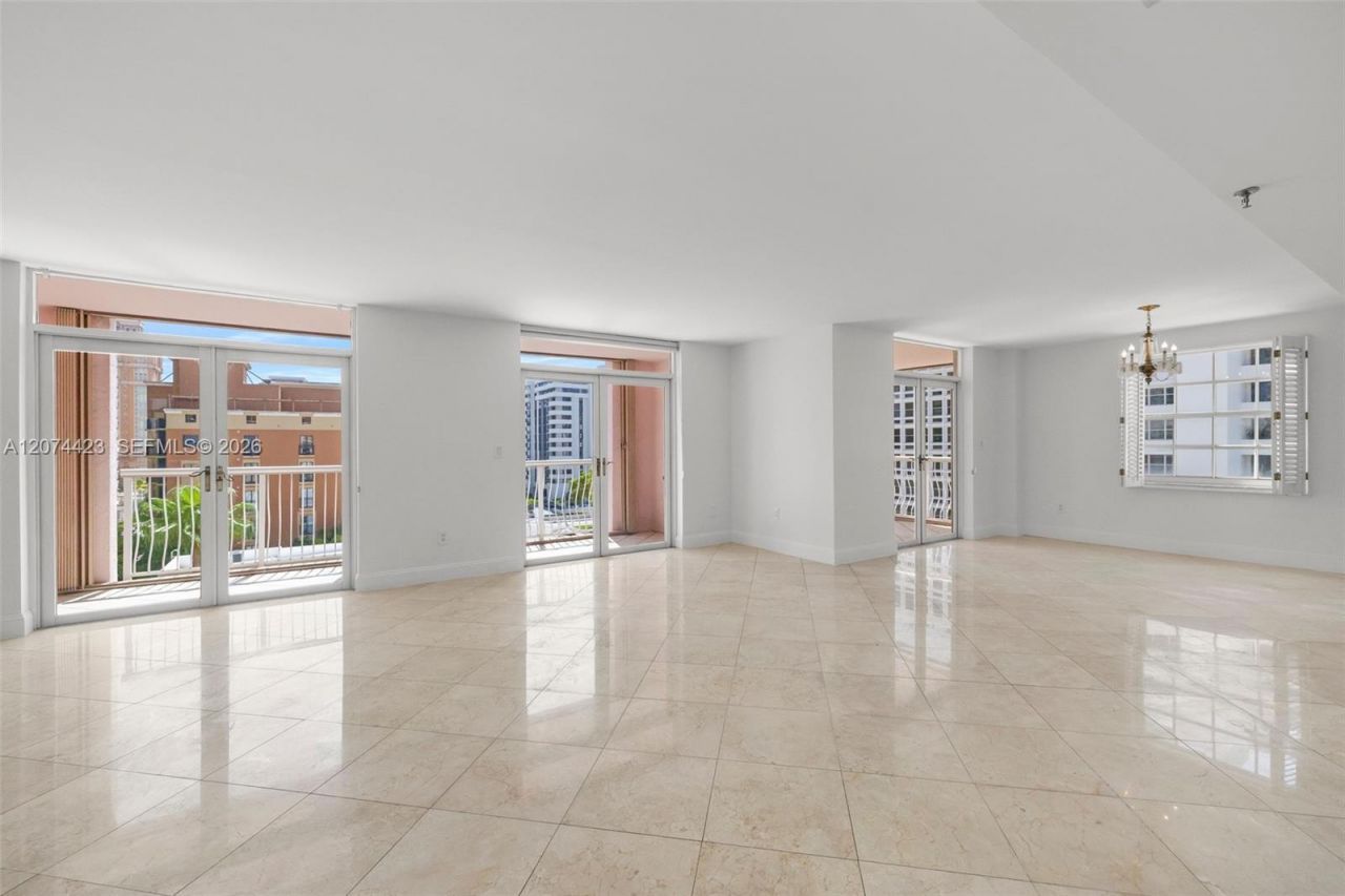 721 Biltmore Way , Unit 601, Coral Gables, FL 33134 Photo