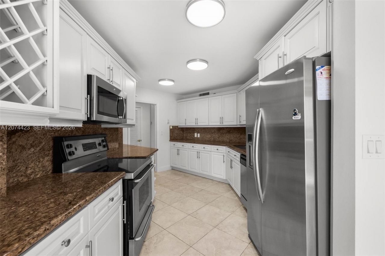 721 Biltmore Way , Unit 601, Coral Gables, FL 33134 Photo