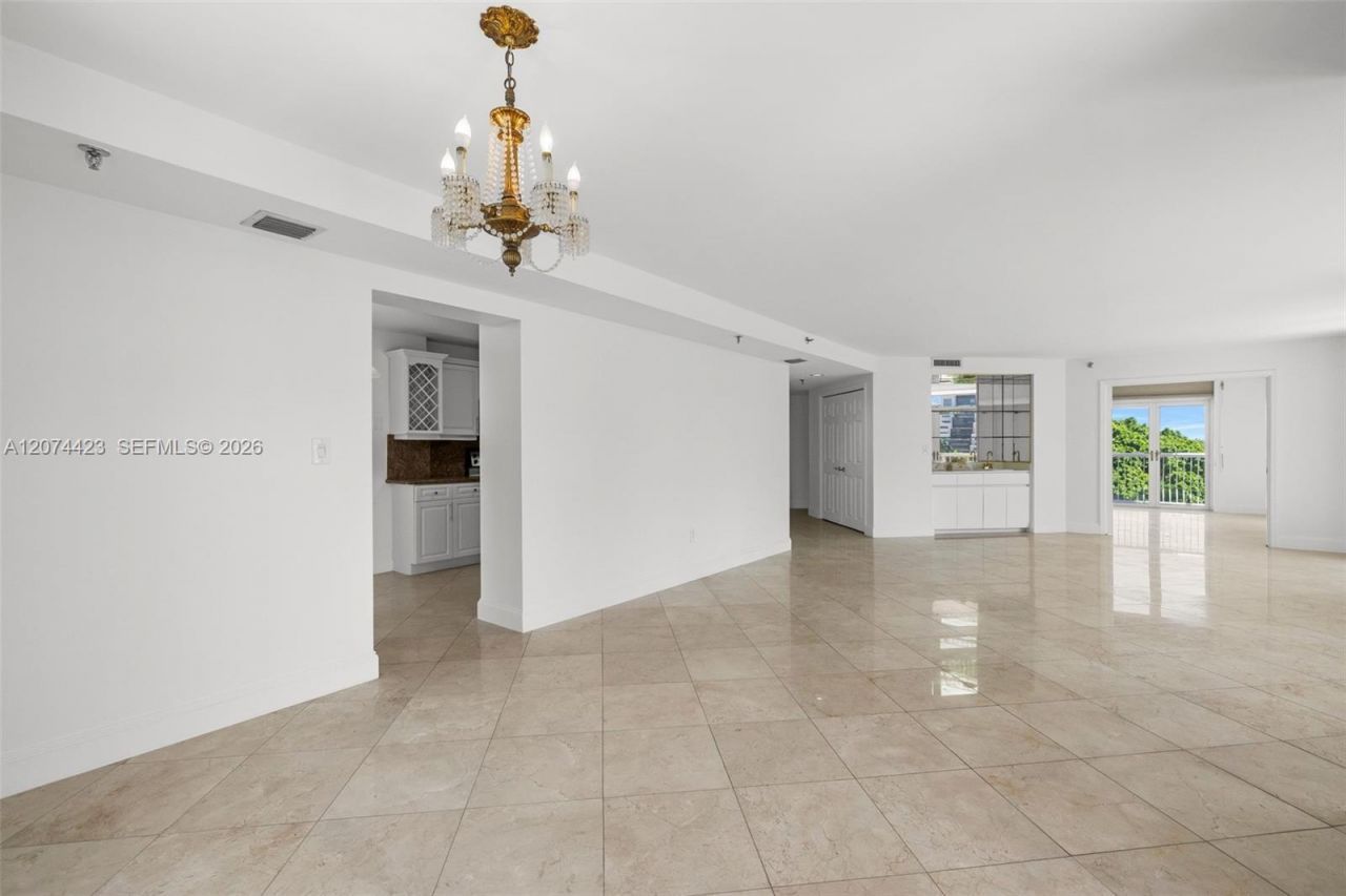 721 Biltmore Way , Unit 601, Coral Gables, FL 33134 Photo