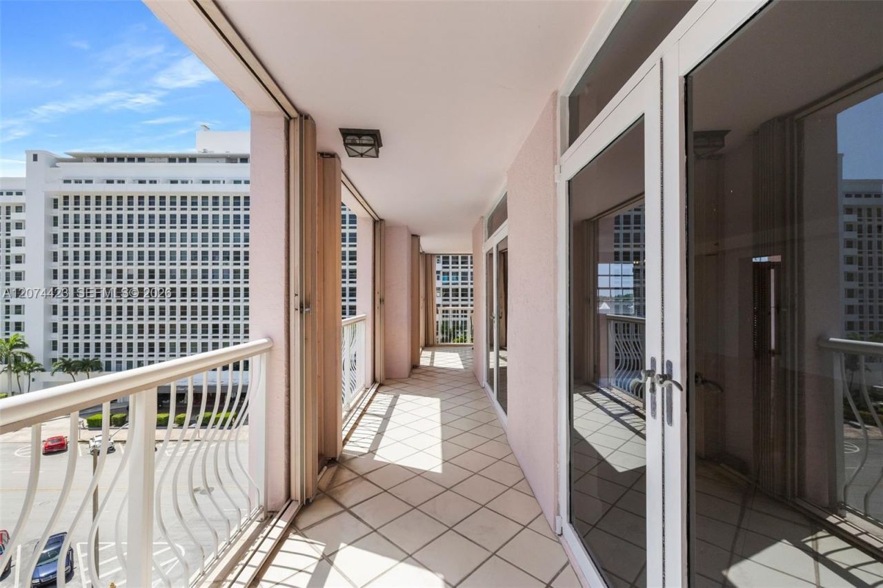 721 Biltmore Way , Unit 601, Coral Gables, FL 33134 Photo