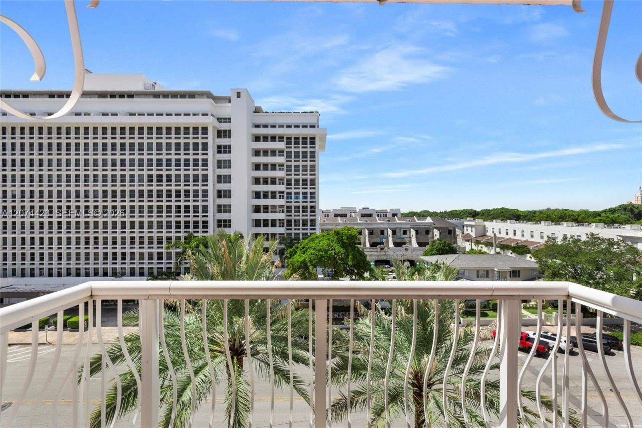 721 Biltmore Way , Unit 601, Coral Gables, FL 33134 Photo