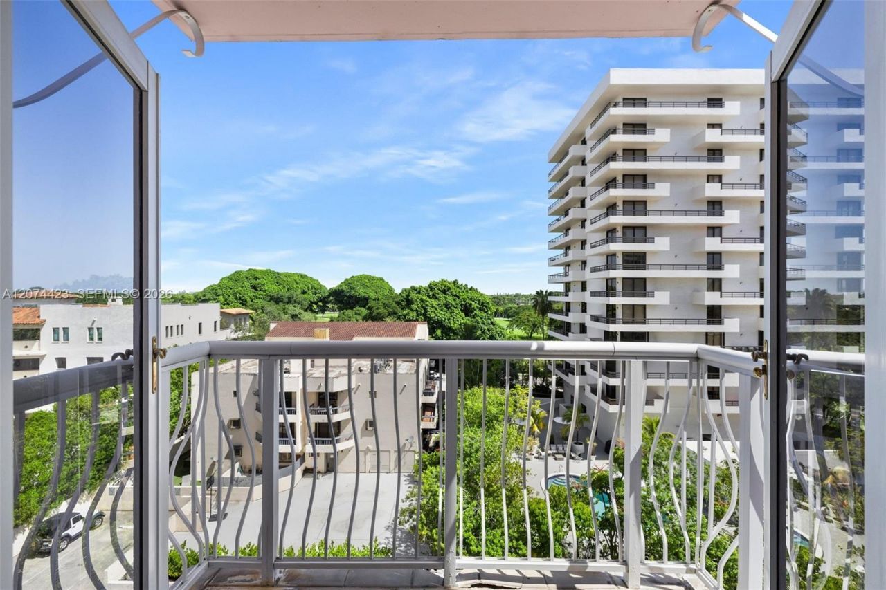 721 Biltmore Way , Unit 601, Coral Gables, FL 33134 Photo