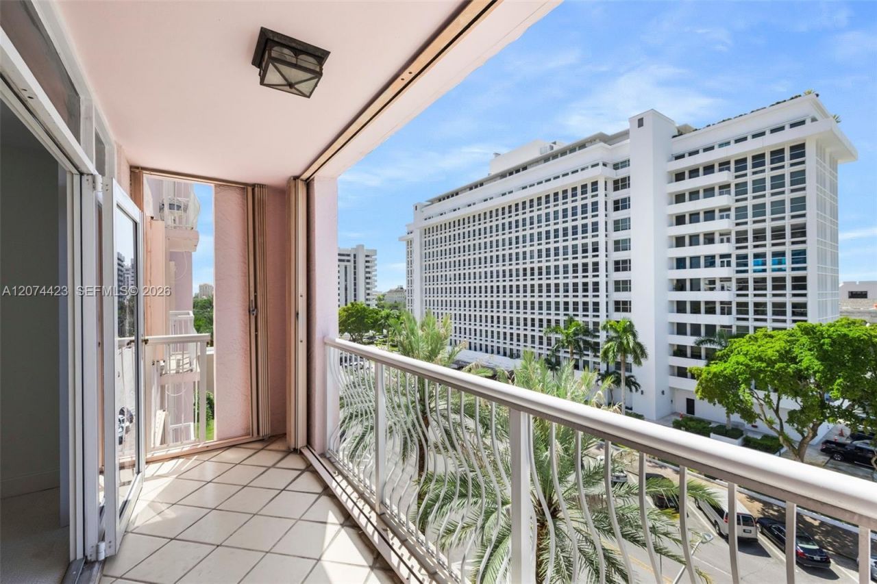 721 Biltmore Way , Unit 601, Coral Gables, FL 33134 Photo