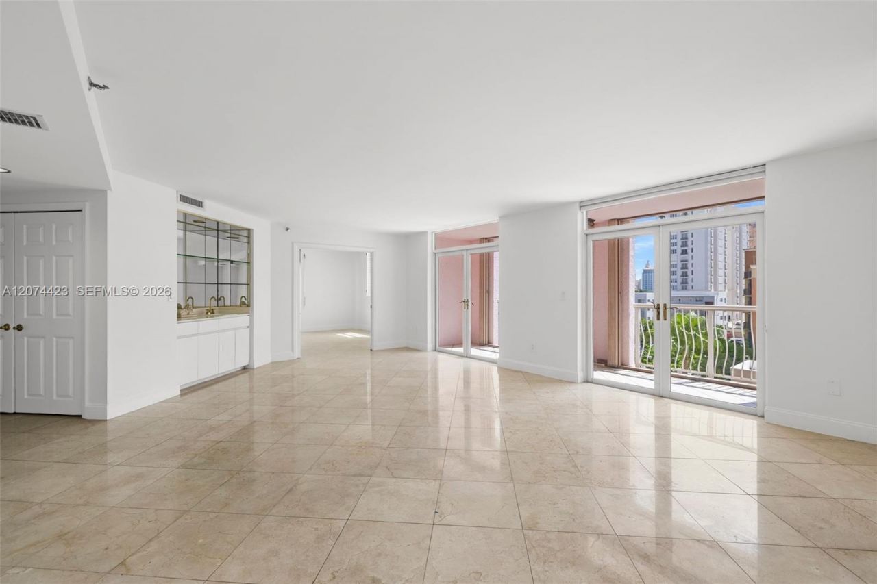 721 Biltmore Way , Unit 601, Coral Gables, FL 33134 Photo