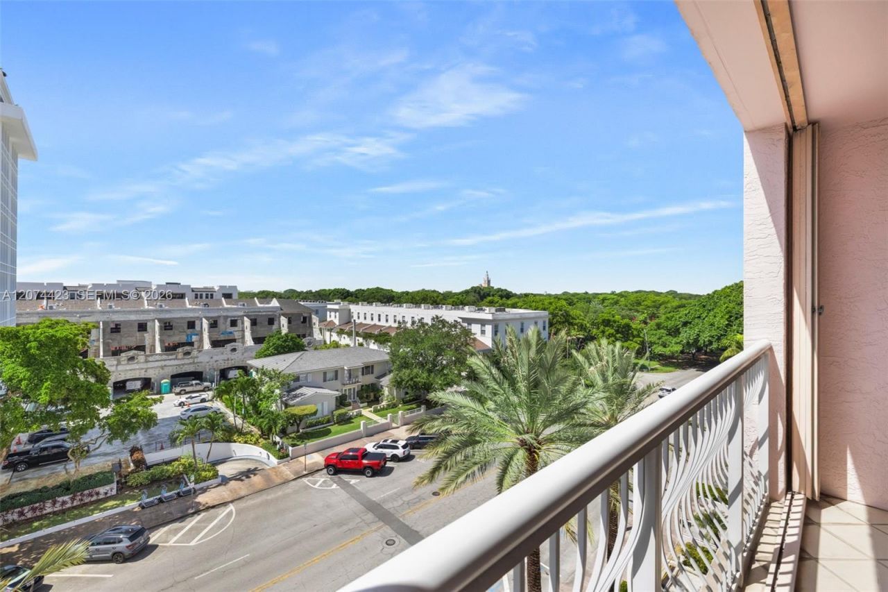721 Biltmore Way , Unit 601, Coral Gables, FL 33134 Photo