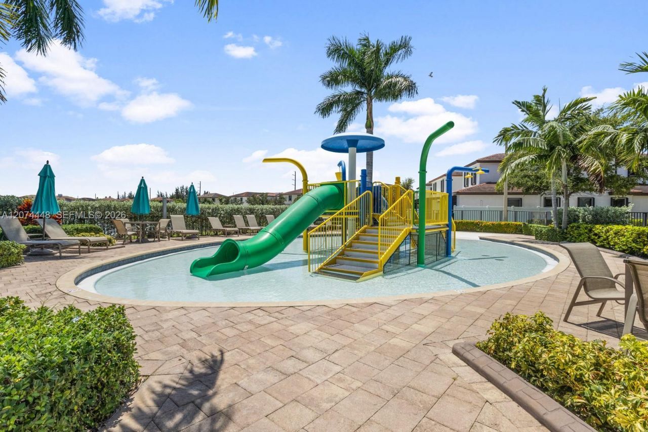 11438 W 34th Ct , Unit 11438, Hialeah, FL 33018 Photo