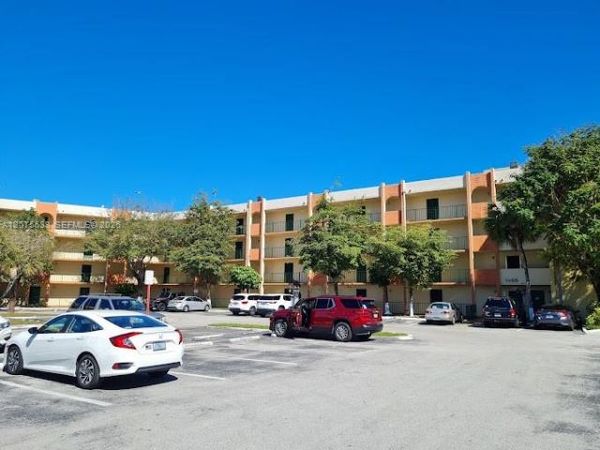 Unit 310C, Miami, FL 33174