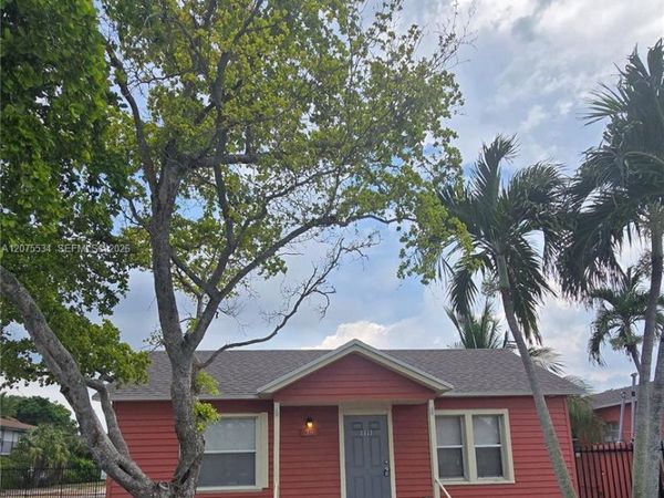 2312 Madison St , Unit 38, Hollywood, FL 33020