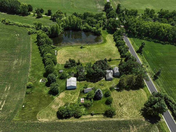 1454 Koro Road, Berlin, WI 54923