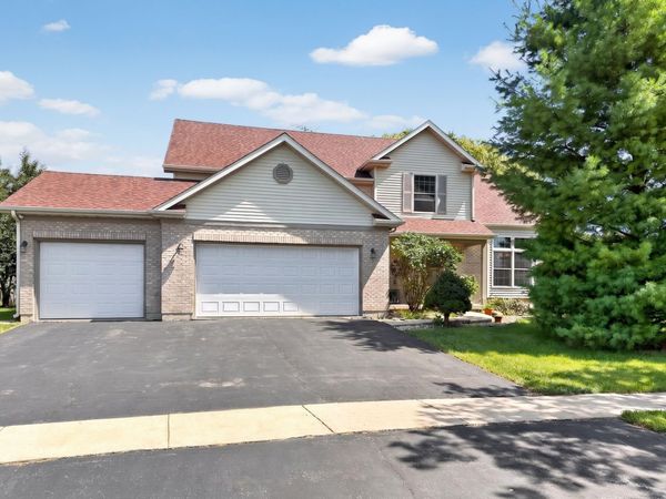 1350 Arneita Street , Sycamore, IL 60178
